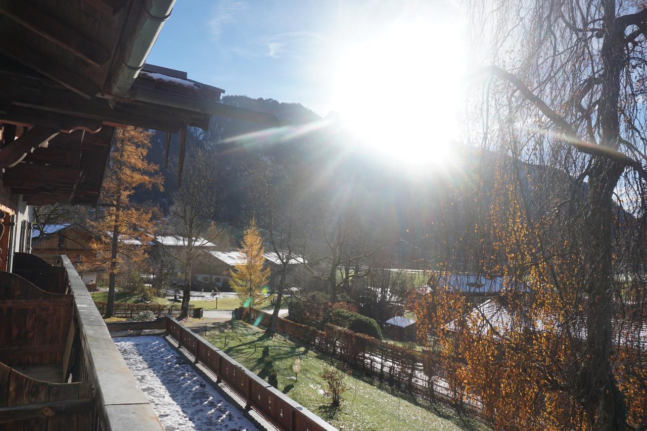 ホテルHaus Sonnenblick バイリッシュツェル エクステリア 写真
